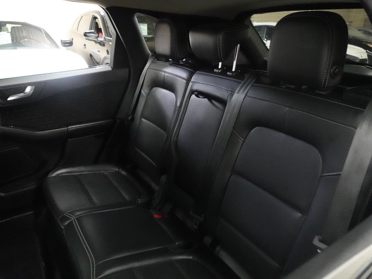 2020 Ford Escape SEL | AWD | Nav | Leather | Heated Seats | CarPlay