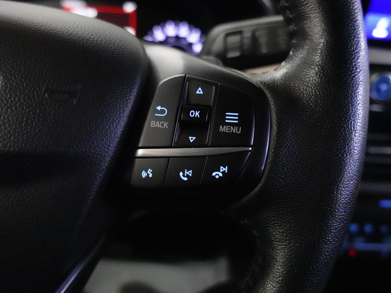 2020 Ford Escape SEL | AWD | Nav | Leather | Heated Seats | CarPlay