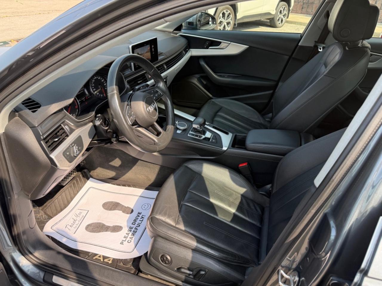 2018 Audi A4 2.0 TFSI quattro Progressiv - Photo #11