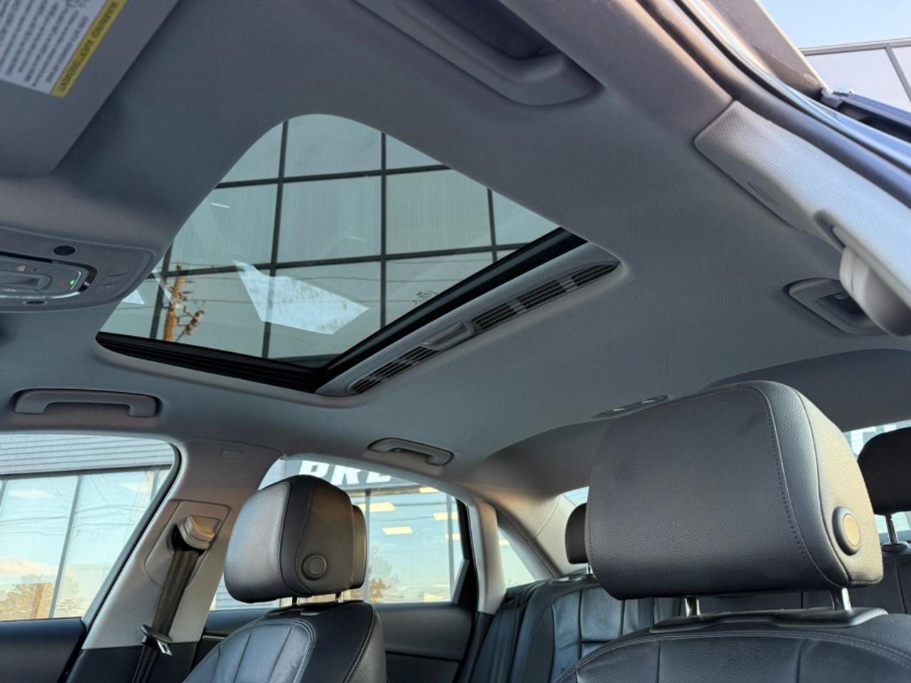 2018 Audi A4 QUATTRO PROGRESSIV/ SUNROOF/ NAVIGATION/ REAR FRON - Photo #19