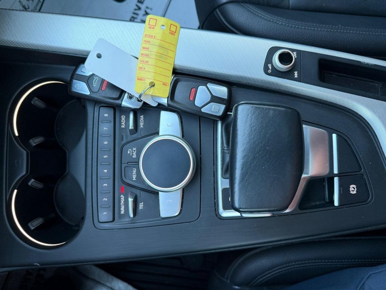 2018 Audi A4 QUATTRO PROGRESSIV/ SUNROOF/ NAVIGATION/ REAR FRON - Photo #20