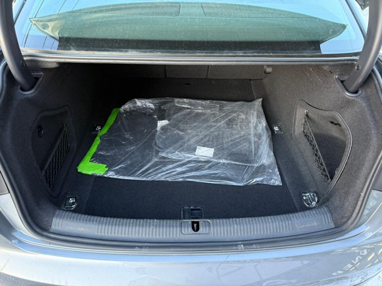 2018 Audi A4 QUATTRO PROGRESSIV/ SUNROOF/ NAVIGATION/ REAR FRON - Photo #23
