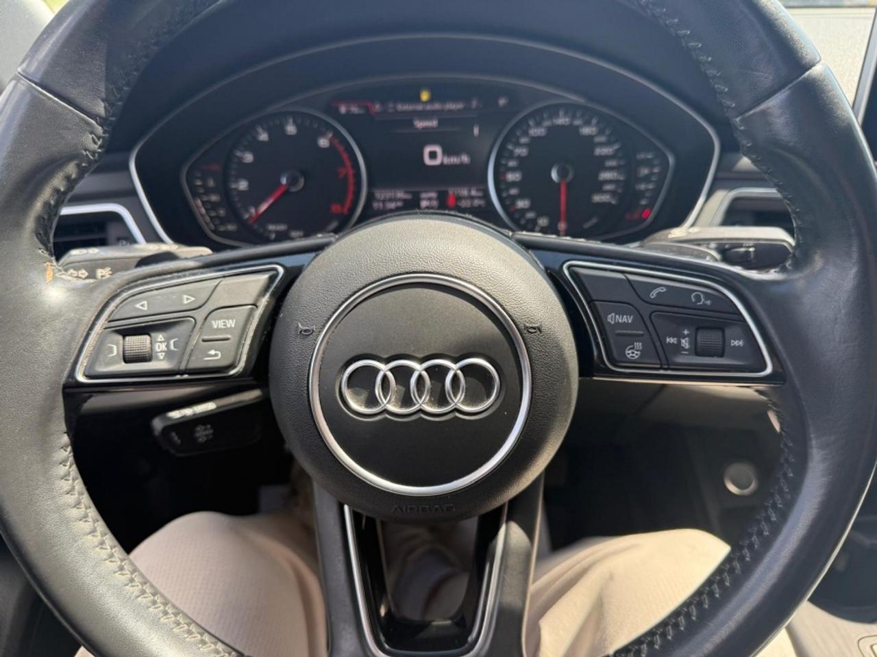 2018 Audi A4 QUATTRO PROGRESSIV/ SUNROOF/ NAVIGATION/ REAR CAM Photo