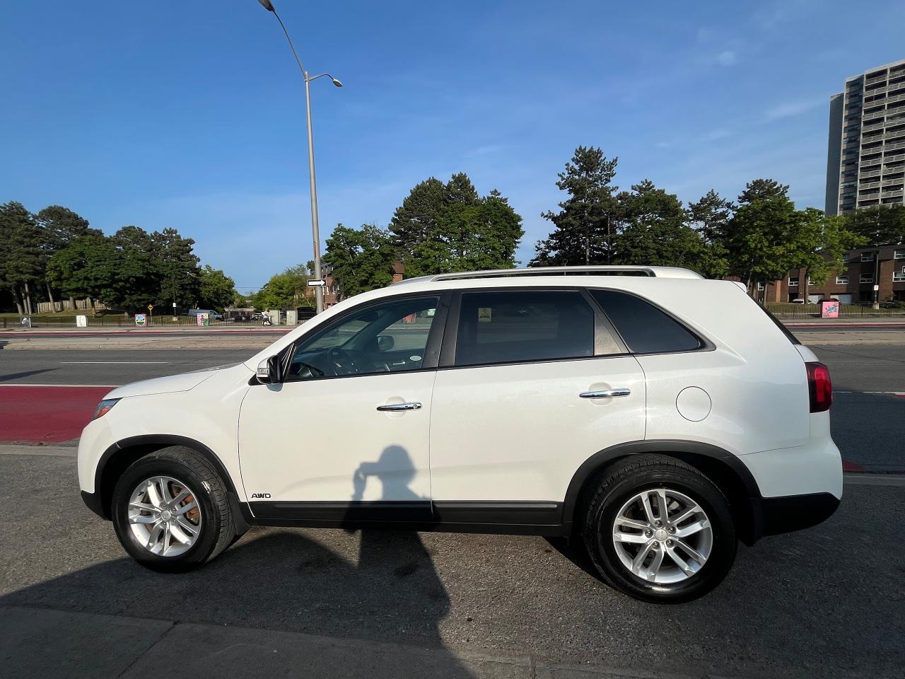 2014 Kia Sorento LX-4WD-135K ONLY-BLUETOOTH-AUX-USB-ALLOYS - Photo #4