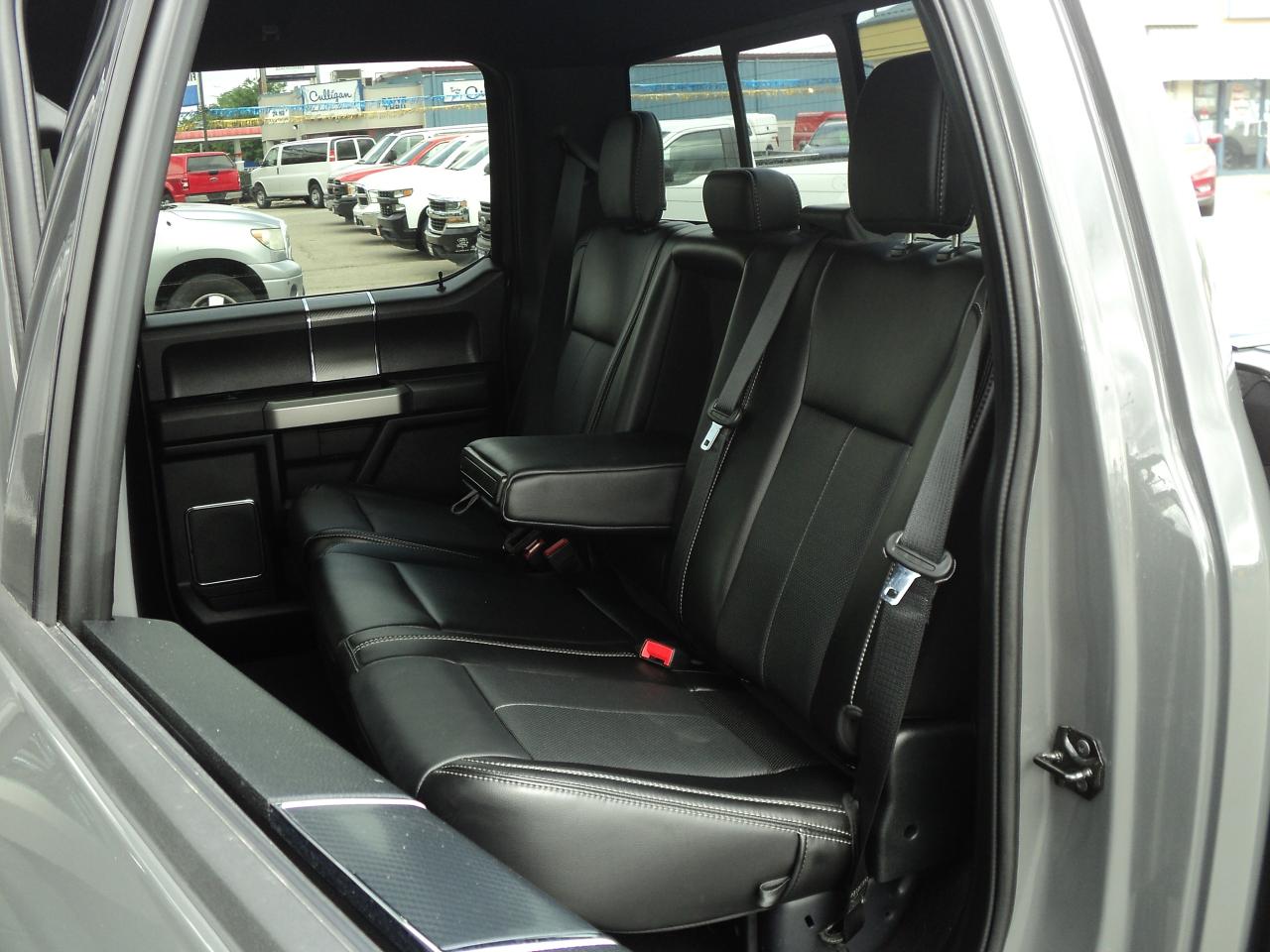 2020 Ford F-150 LARIAT SuperCrew 2WD 3.5L6cyl  5.5' Box NavLeather - Photo #16