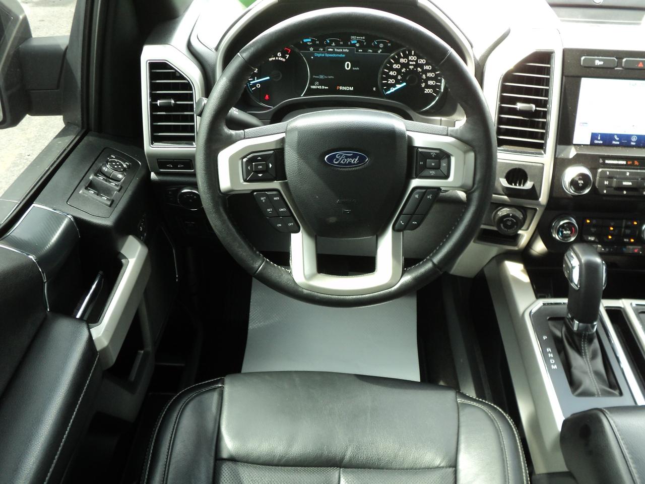 2020 Ford F-150 LARIAT SuperCrew 2WD 3.5L6cyl  5.5' Box NavLeather - Photo #17