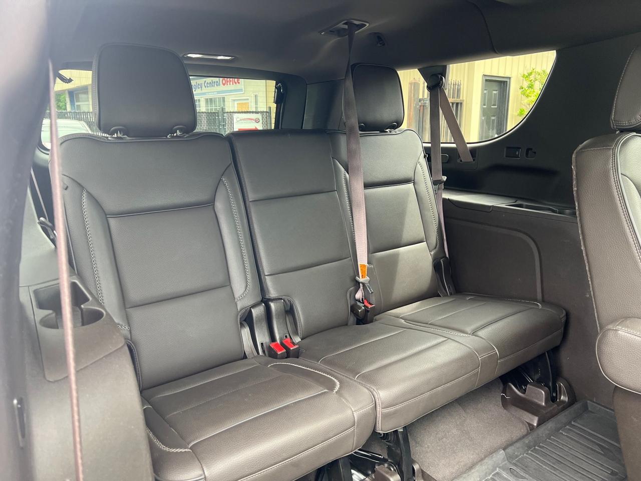 2021 GMC Yukon XL Denali Photo32