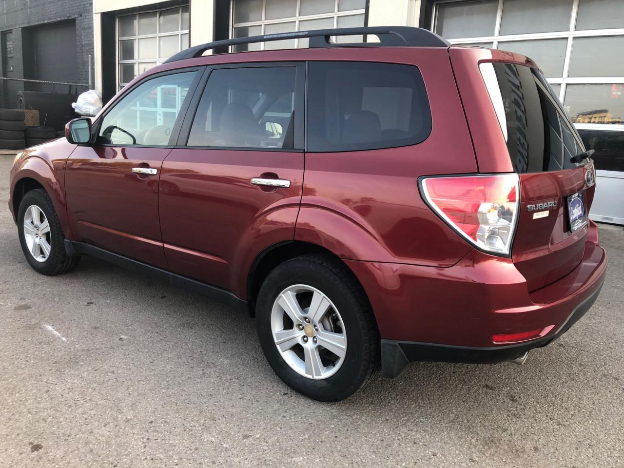 2009 Subaru Forester X w/Premium Pkg - Photo #5