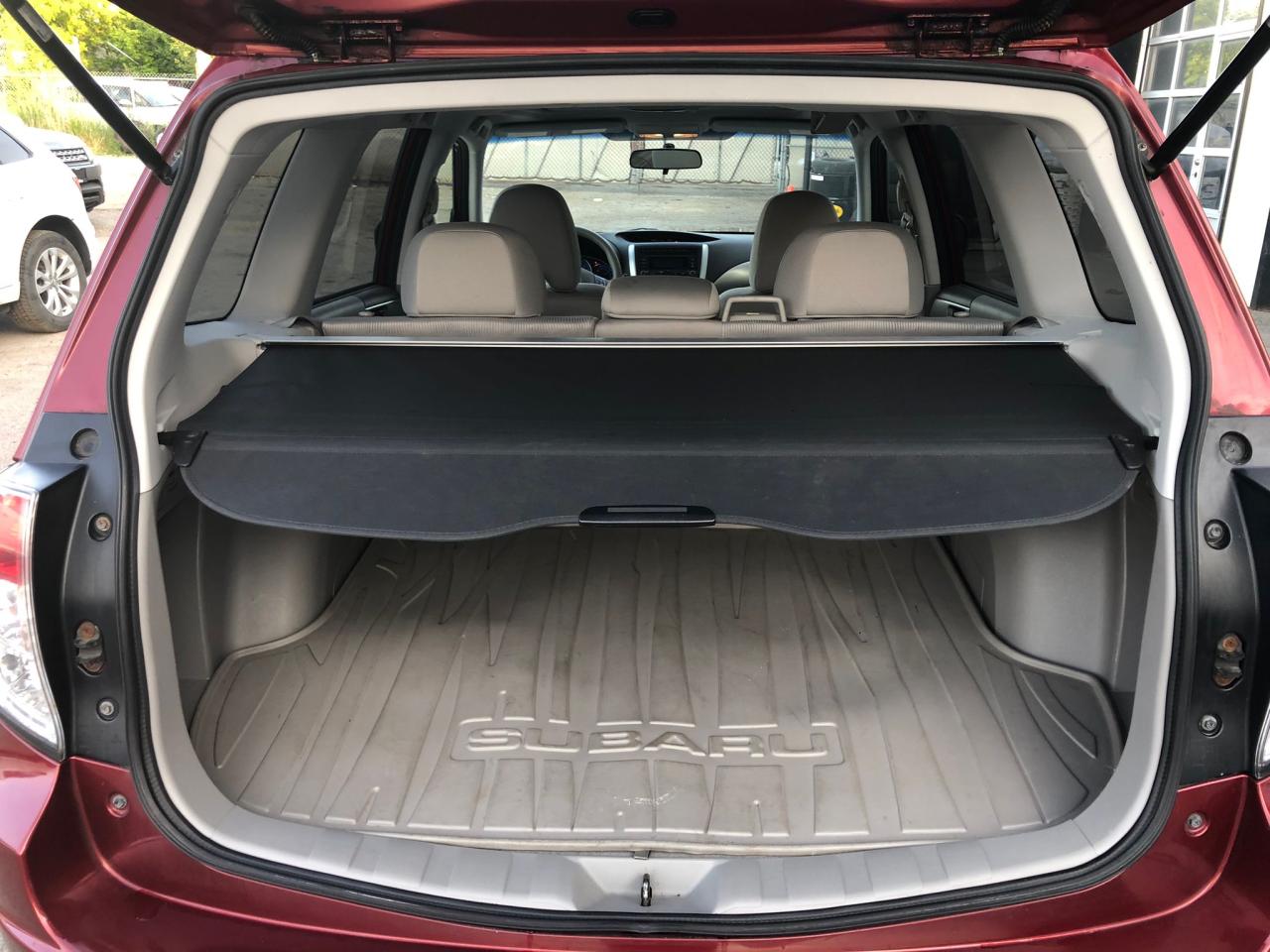 2009 Subaru Forester X w/Premium Pkg - Photo #11