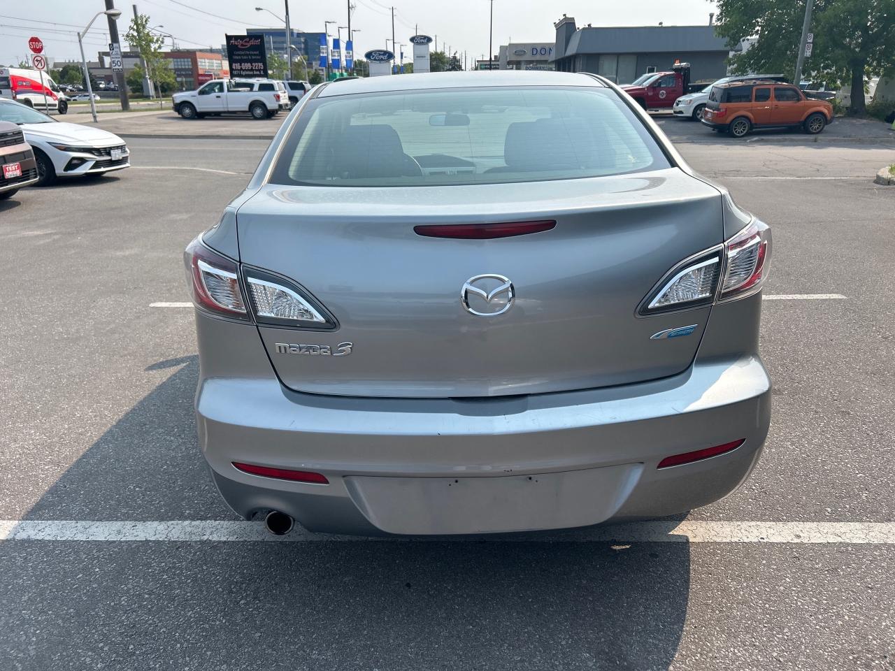 2012 Mazda MAZDA3 GS at Photo3