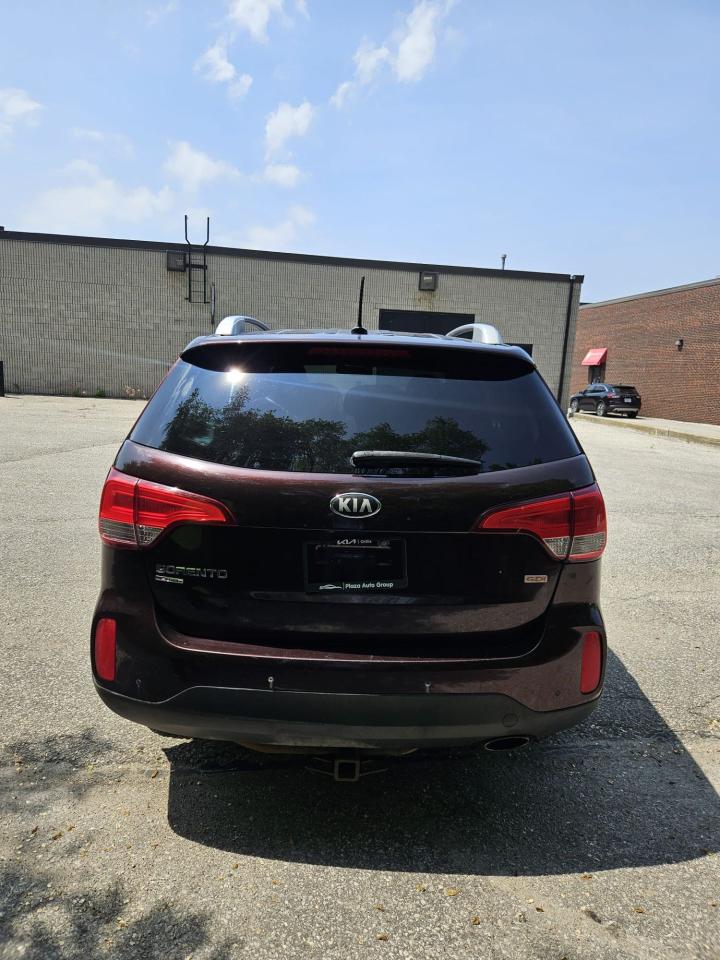 2014 Kia Sorento LX AWD 4dr I4 GDI Auto - Photo #13