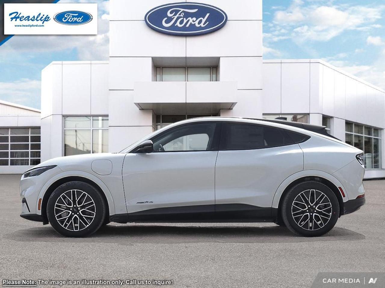 2025 Ford Mustang Mach-E Premium Photo2