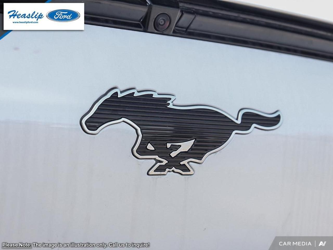 2025 Ford Mustang Mach-E Premium Photo5