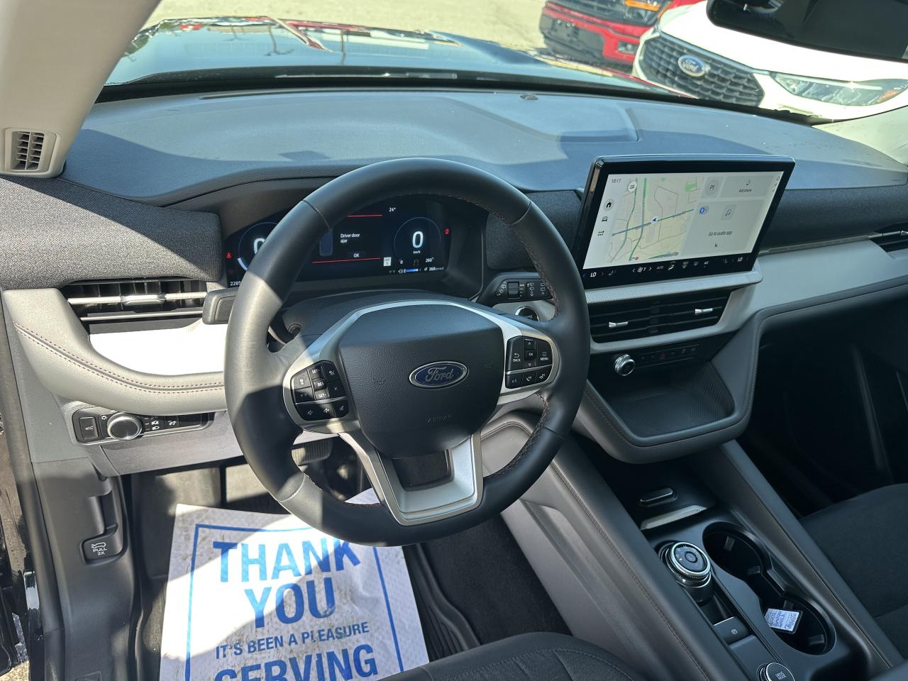 2025 Ford Explorer |AWD|7 PASSENGER|ONLY 20,000KM Photo