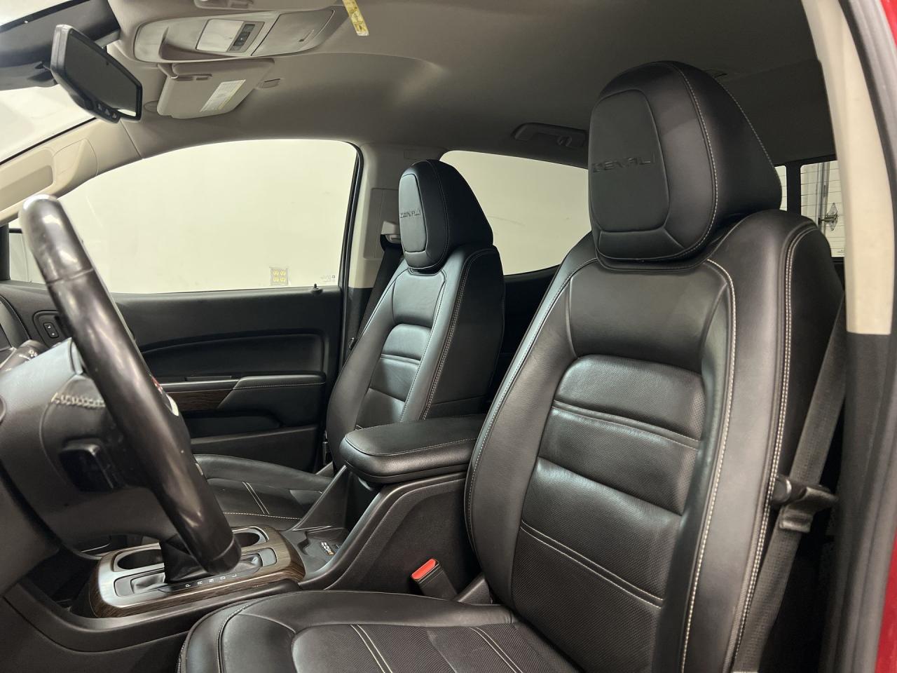 2019 GMC Canyon DENALI 4X4| LEATHER | CARPLAY | CREW| 20IN ALLOYS Photo