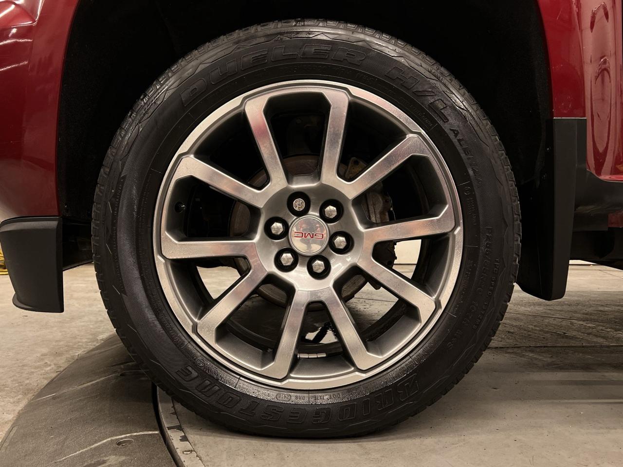 2019 GMC Canyon DENALI 4X4| LEATHER | CARPLAY | CREW| 20IN ALLOYS Photo