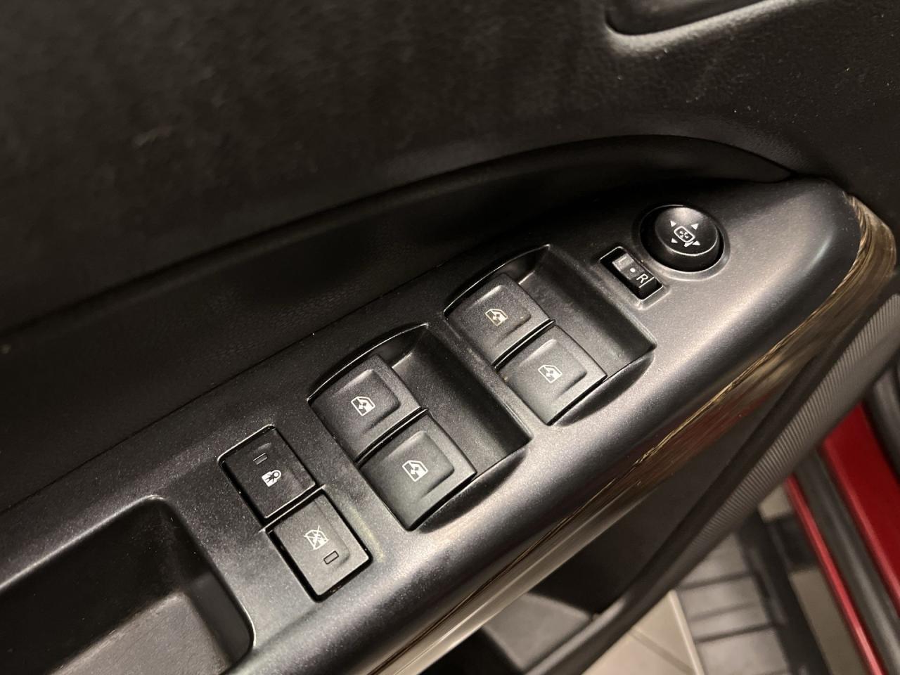 2019 GMC Canyon DENALI 4X4| LEATHER | CARPLAY | CREW| 20IN ALLOYS Photo