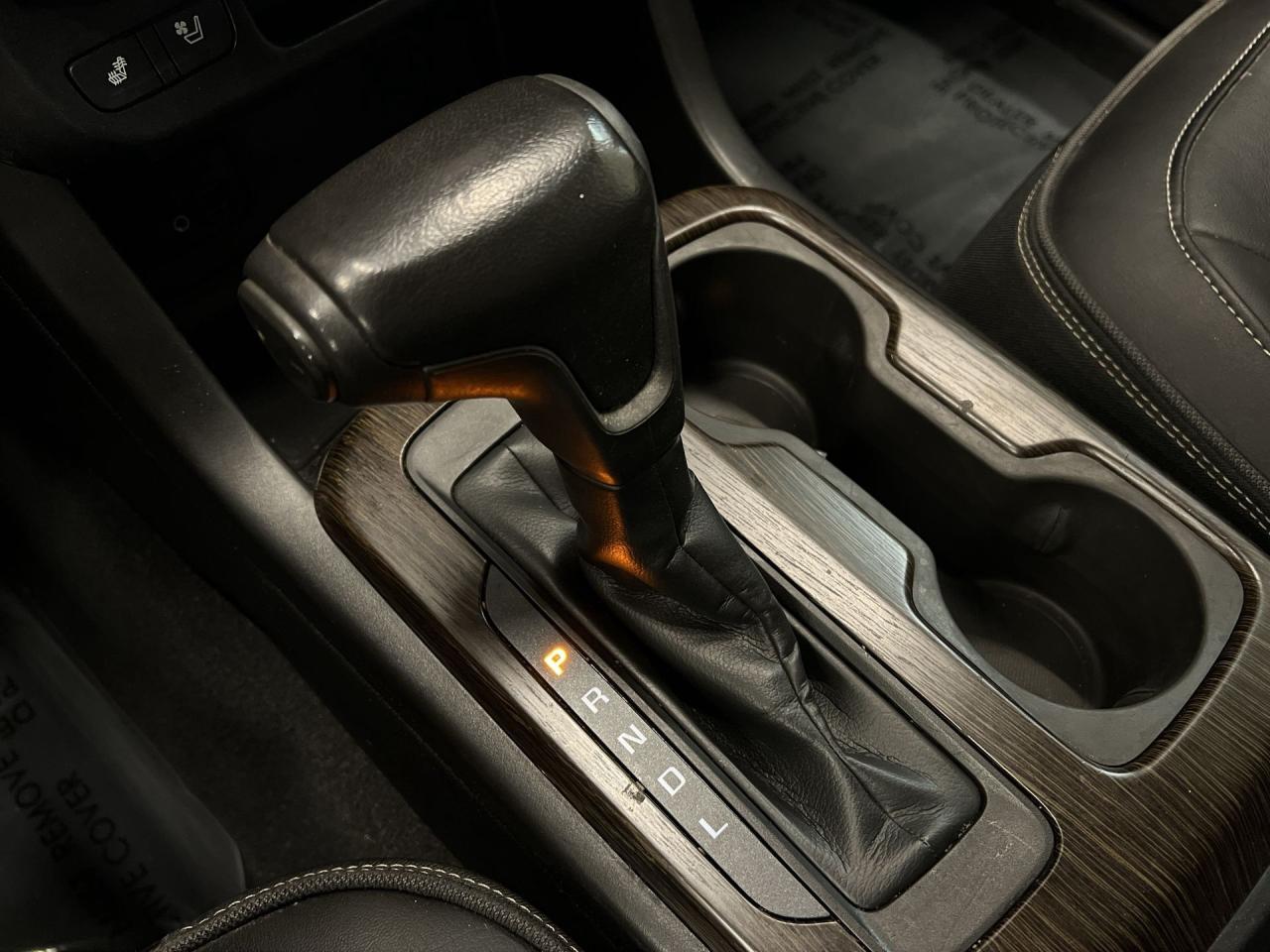 2019 GMC Canyon DENALI 4X4| LEATHER | CARPLAY | CREW| 20IN ALLOYS Photo