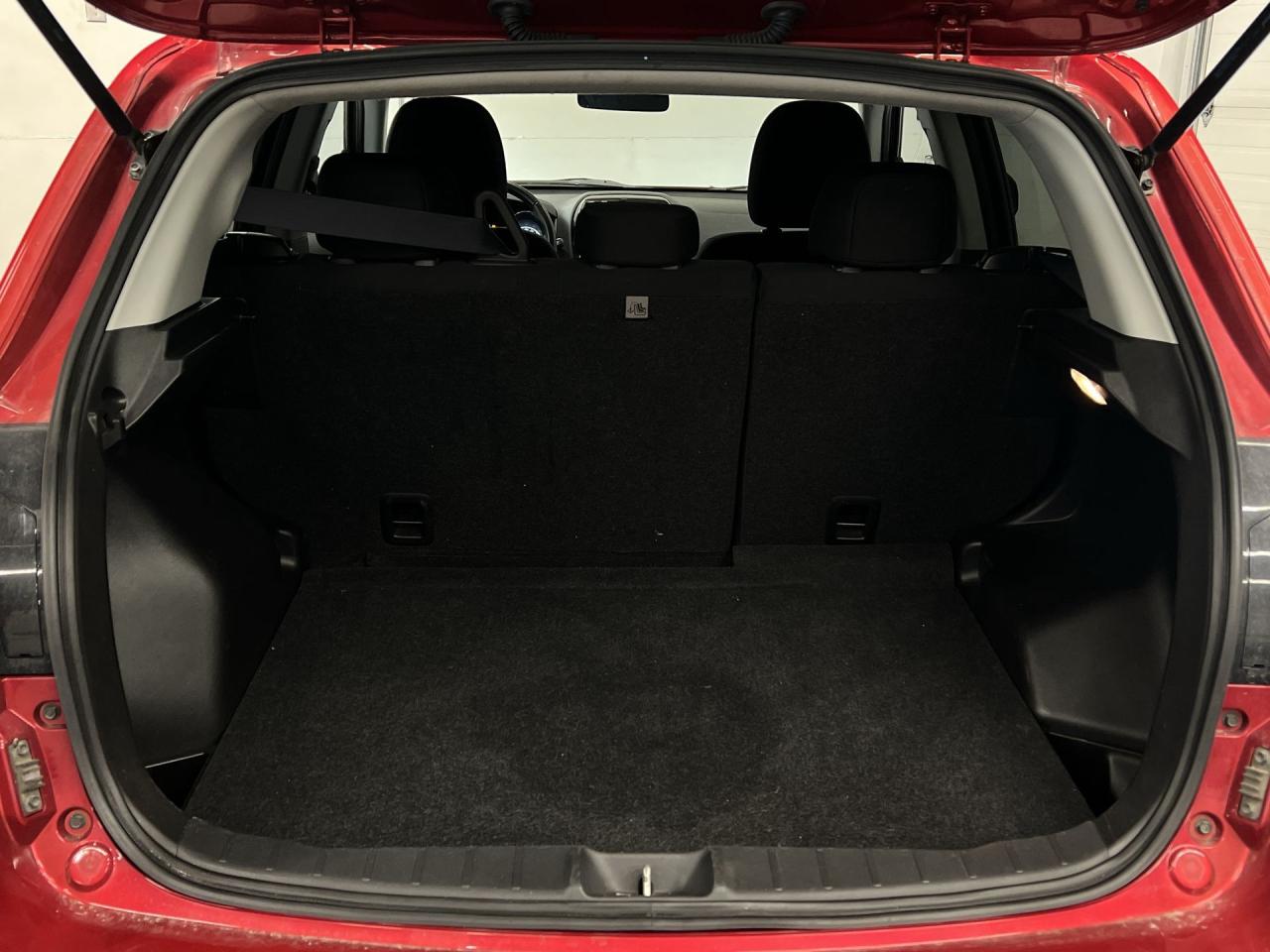 2021 Mitsubishi RVR SE AWD|HEATED SEATS|CARPLAY|REAR CAM|16IN ALLOYS Photo