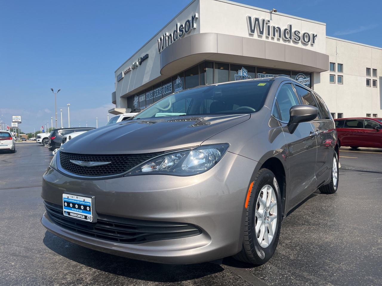 Used 2017 Chrysler Pacifica DVD / RMT START / NAV / BACKUP CAM /  STOnGO for sale in Windsor, ON