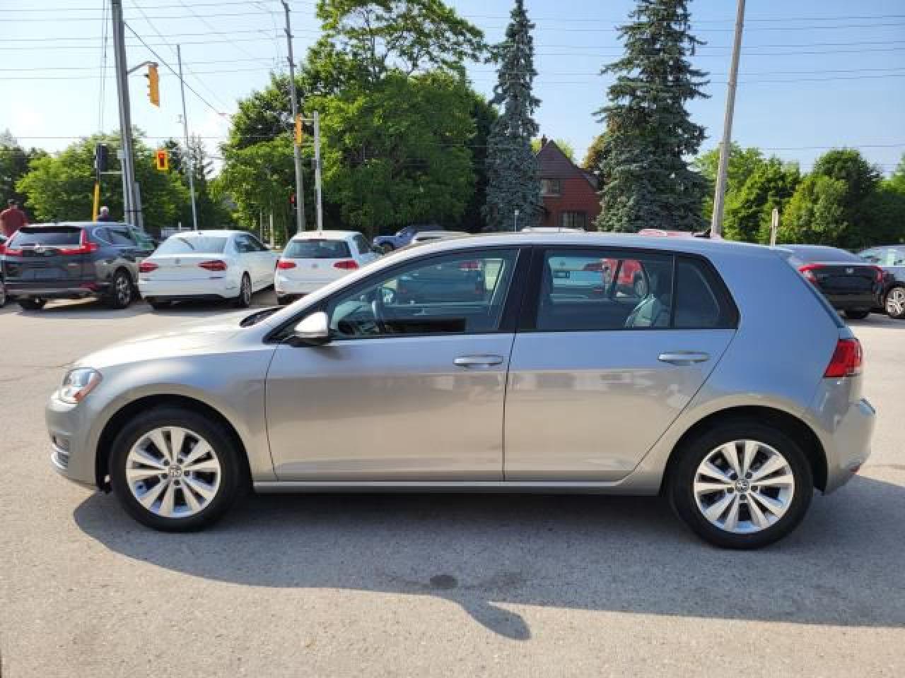 2016 Volkswagen Golf COMFORTLINE Photo45