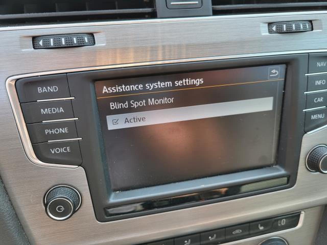 2016 Volkswagen Golf COMFORTLINE Photo