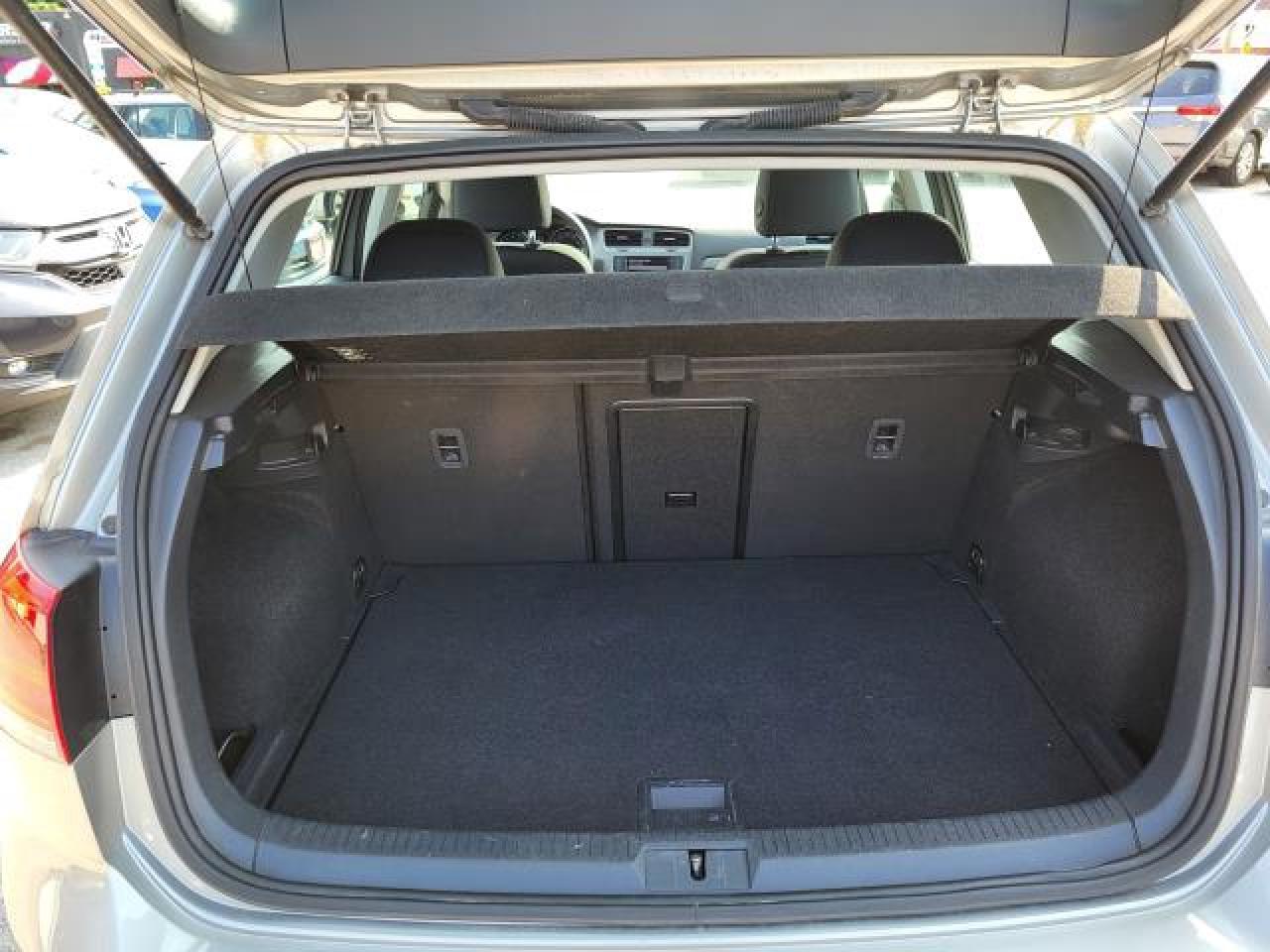 2016 Volkswagen Golf COMFORTLINE Photo19