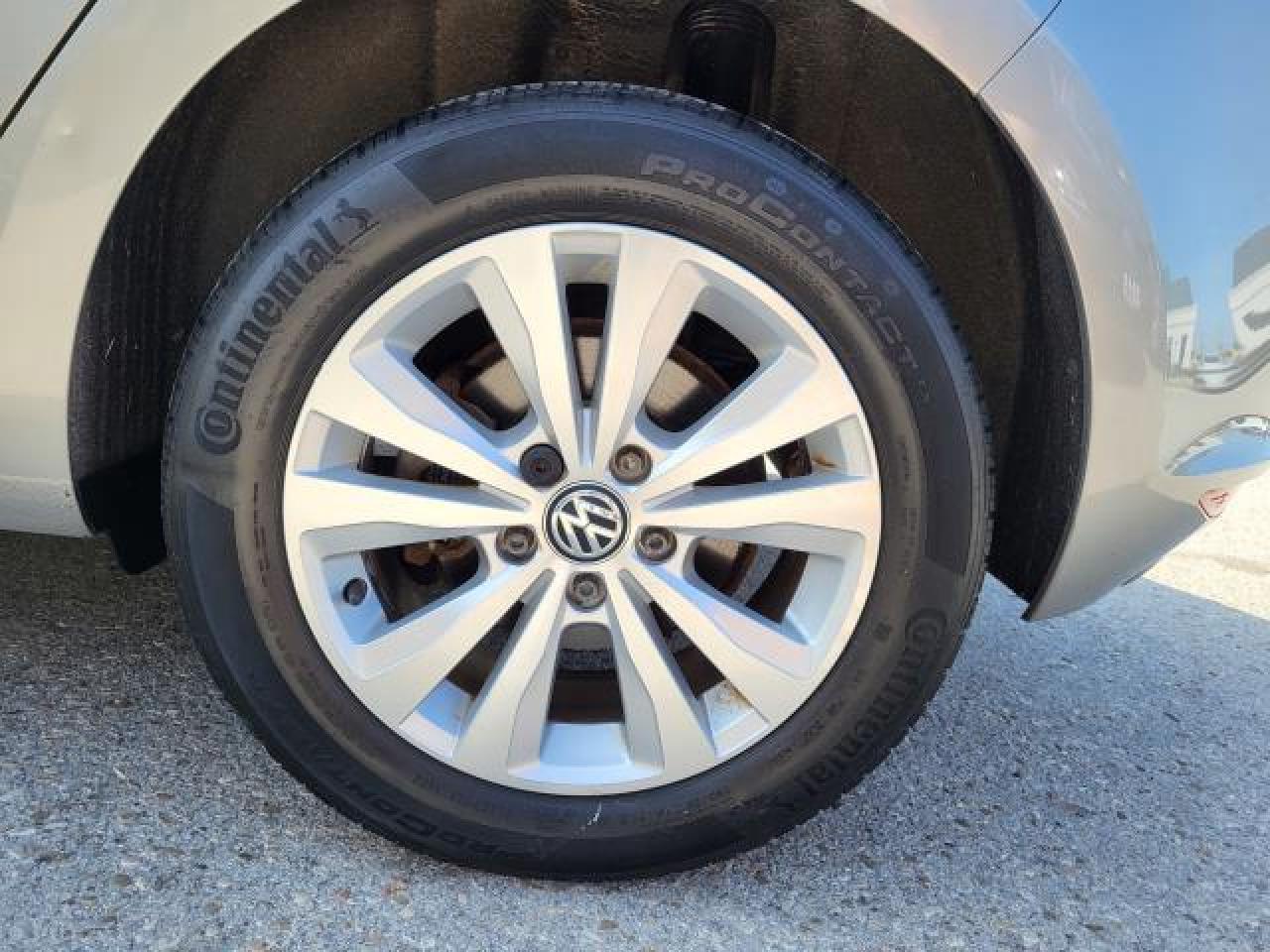 2016 Volkswagen Golf COMFORTLINE Photo