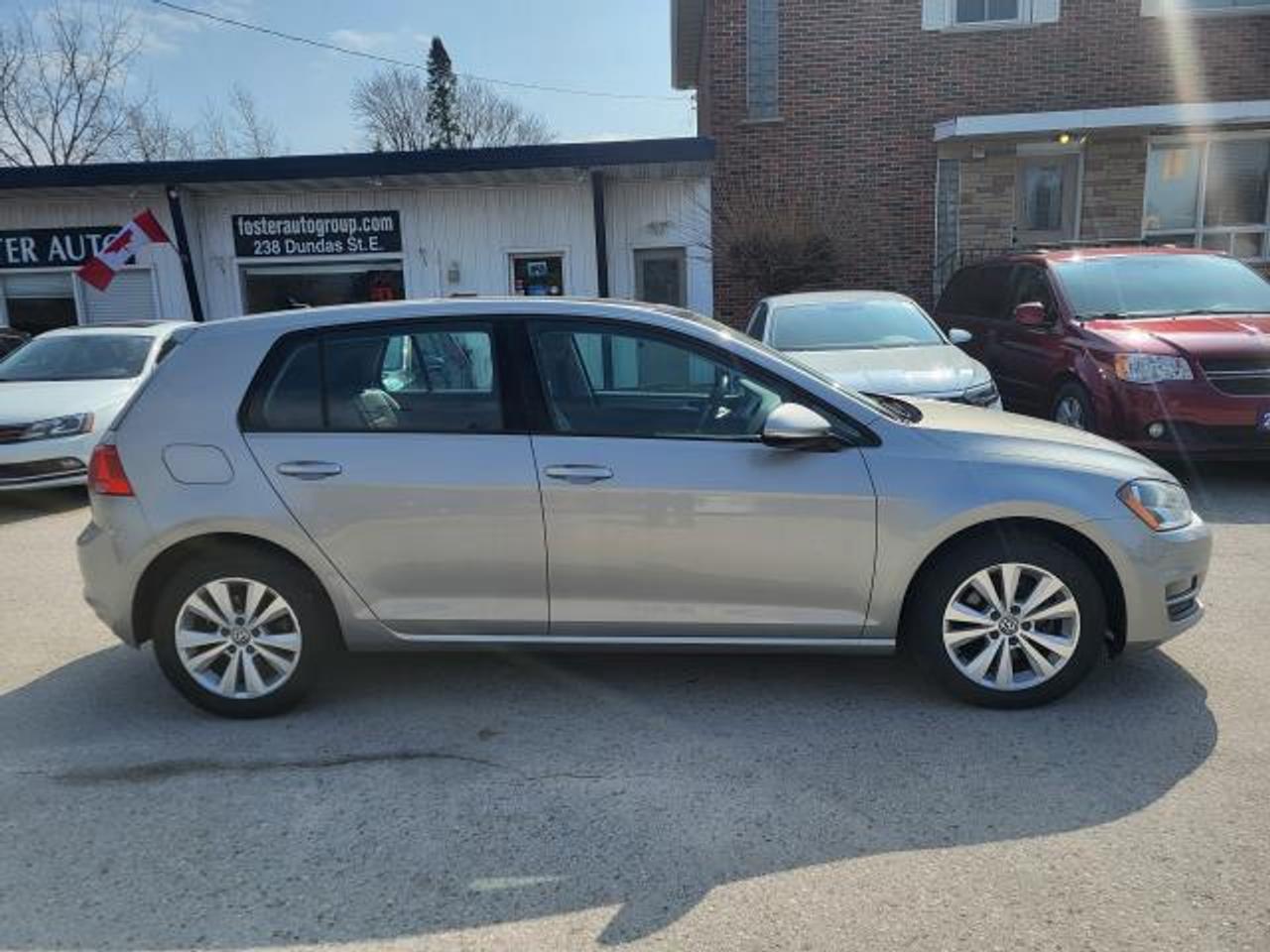 2016 Volkswagen Golf COMFORTLINE Photo