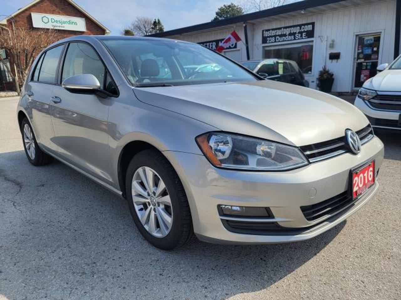 2016 Volkswagen Golf COMFORTLINE Photo0