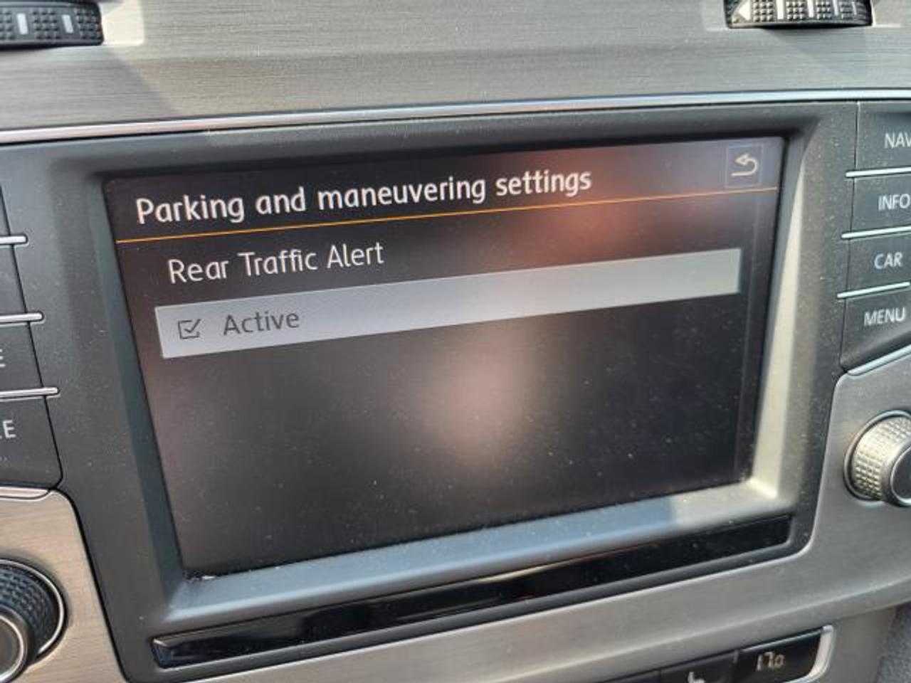 2016 Volkswagen Golf COMFORTLINE Photo