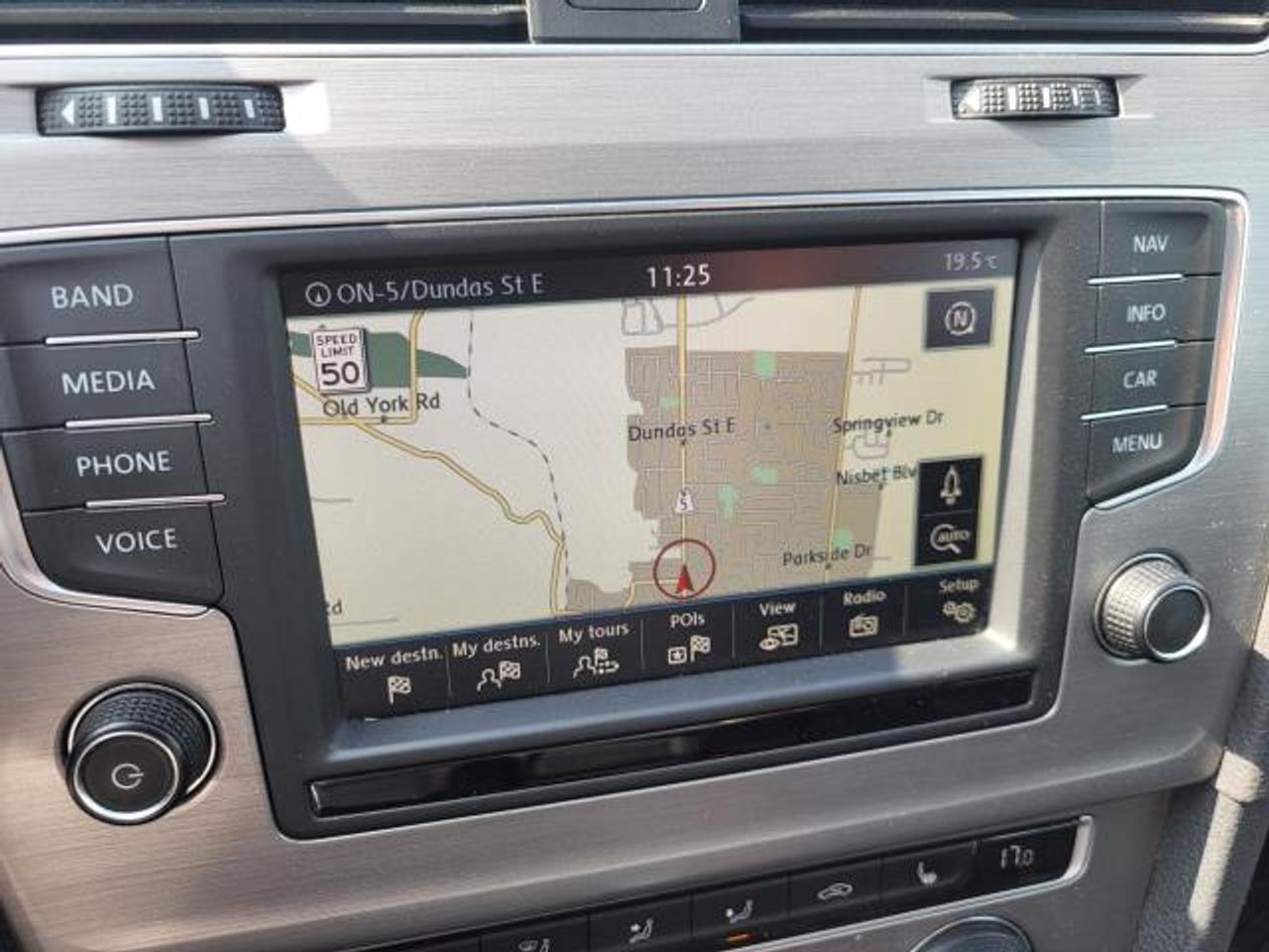 2016 Volkswagen Golf COMFORTLINE Photo