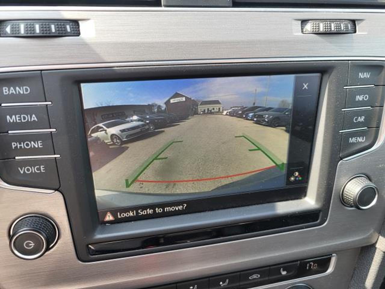 2016 Volkswagen Golf COMFORTLINE Photo