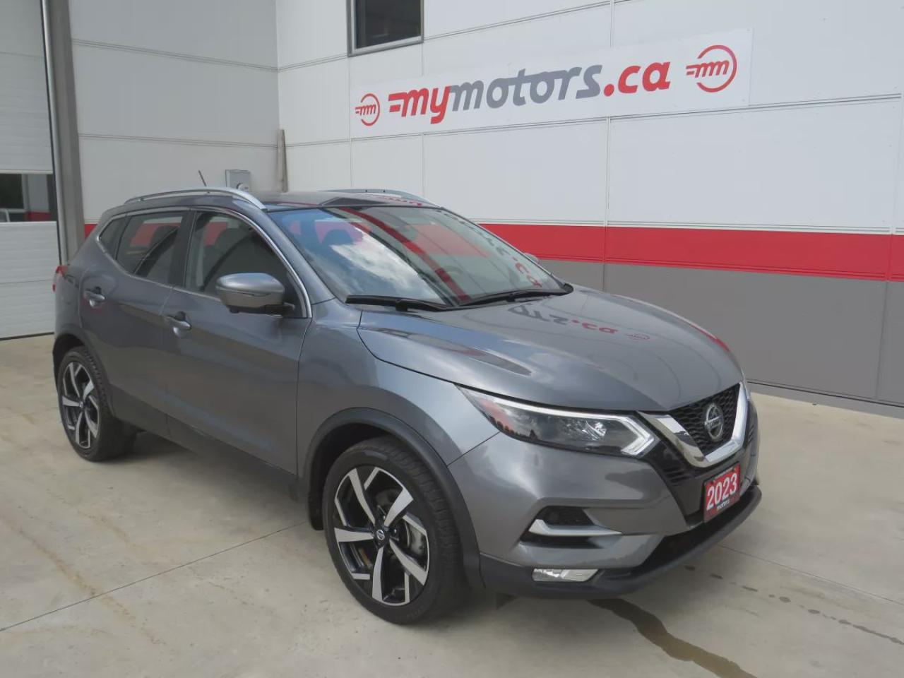 Used 2023 Nissan Qashqai SL (**CLEAN TITLE/NO ACCIDENTS!!**SAFETY/CERTIFIED!!**AWD**ALLOY RIMS**REMOTE START**LEATHER**SUNROOF**POWER SEATS**MEMORY SEATS**DUAL CLIMATE CONTROL**HEATED SEATS/STEERING WHEEL**REVERSE CAMERA**NAVIGATION**PUSH BUTTON START**DIGITAL TOUCHSCREEN**CRUISE for sale in Tillsonburg, ON