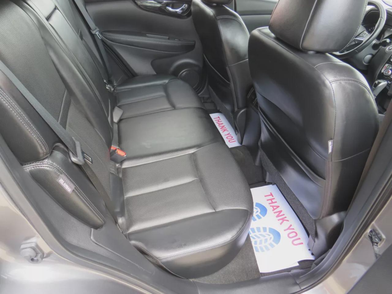 2023 Nissan Qashqai SL (**CLEAN TITLE/NO ACCIDENTS!!**SAFETY/CERTIFIED!!**AWD**ALLOY RIMS**REMOTE START**LEATHER**SUNROOF**POWER SEATS**MEMORY SEATS**DUAL CLIMATE CONTROL**HEATED SEATS/STEERING WHEEL**REVERSE CAMERA**NAVIGATION**PUSH BUTTON START**DIGITAL TOUCHSCREEN**CRUISE Photo