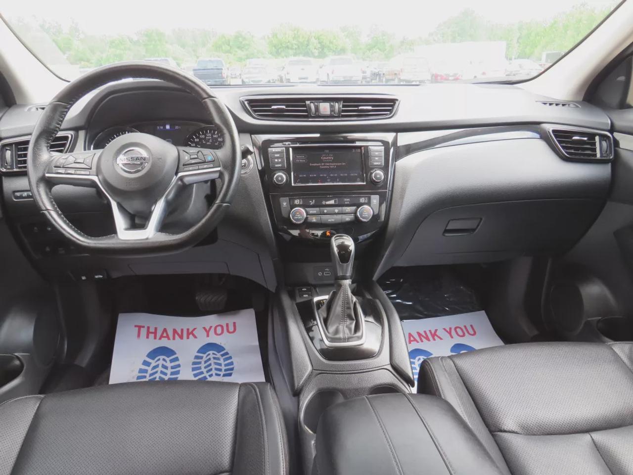 2023 Nissan Qashqai SL | Clean Title | No Accidents | Safety Certified | AWD | Alloy Rims | Remote Start | Leather | Sunroof | Power Seats | Memory Seats | Dual Climate Control | Heated Seats & Steering Wheel | Reverse Camera | Navigation | Push Button Start  | Touchscreen Photo4