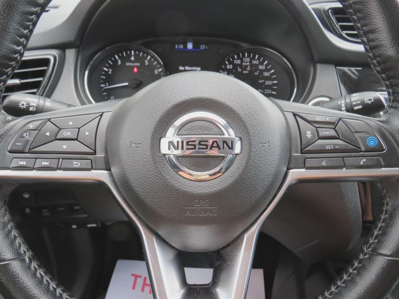 2023 Nissan Qashqai SL | Clean Title | No Accidents | Safety Certified | AWD | Alloy Rims | Remote Start | Leather | Sunroof | Power Seats | Memory Seats | Dual Climate Control | Heated Seats & Steering Wheel | Reverse Camera | Navigation | Push Button Start  | Touchscreen Photo