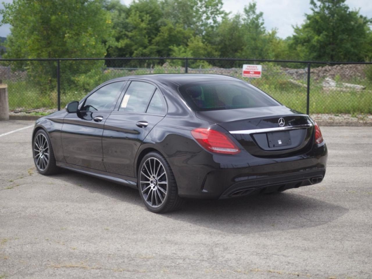 2017 Mercedes-Benz C-Class C 43 AMG®  **LOW KMS - RED LEATHER** Photo2