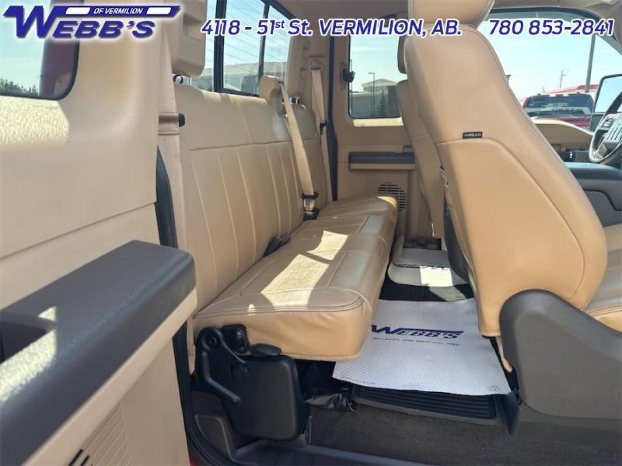 2015 Ford F-350 Super Duty Lariat Photo5