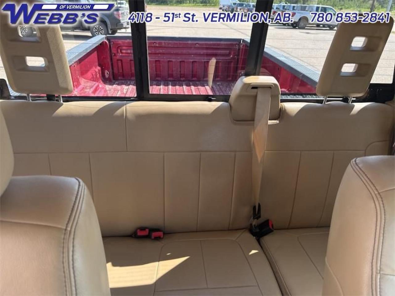 2015 Ford F-350 Super Duty Lariat Photo5