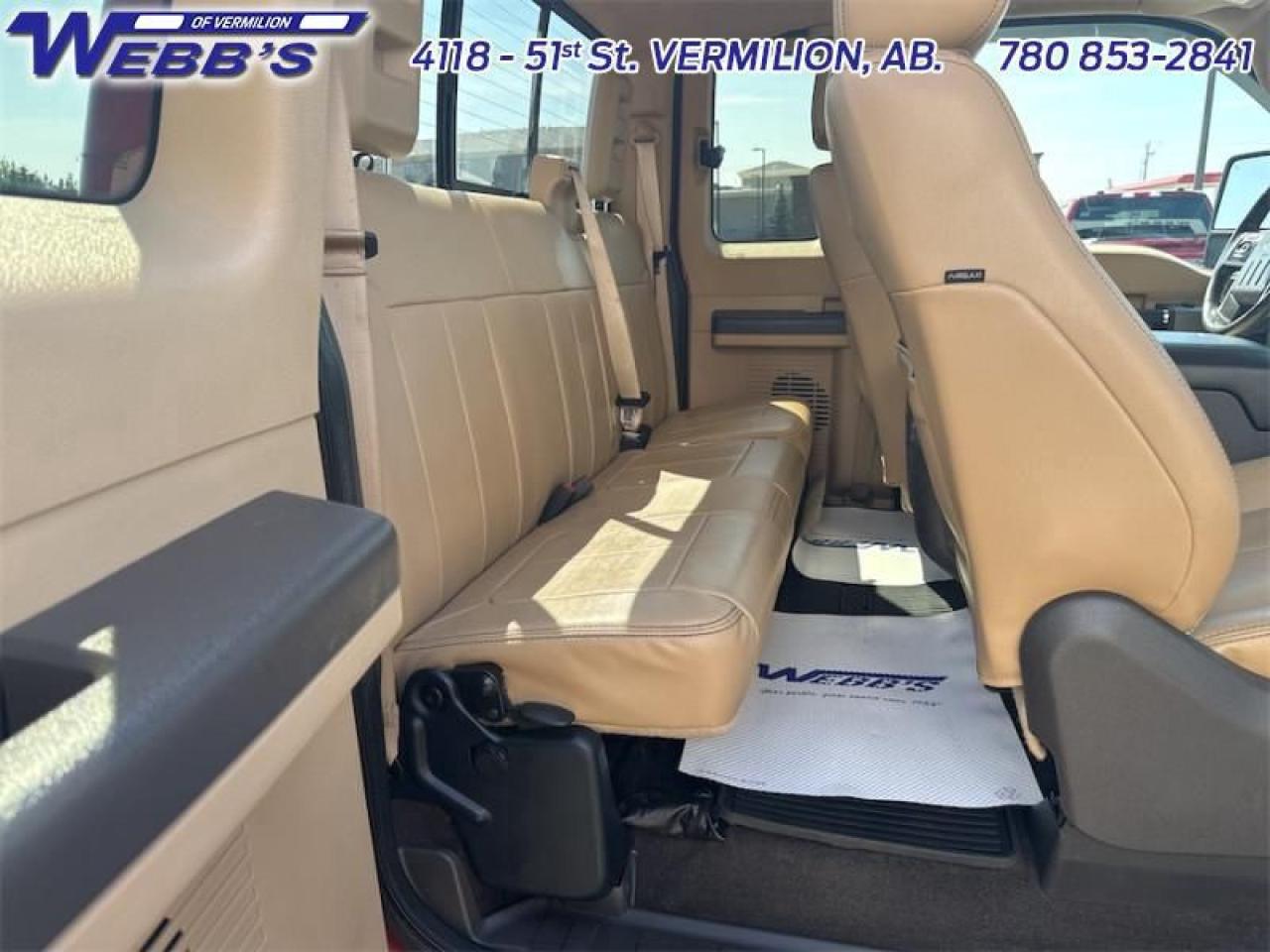 2015 Ford F-350 Super Duty Lariat Photo5