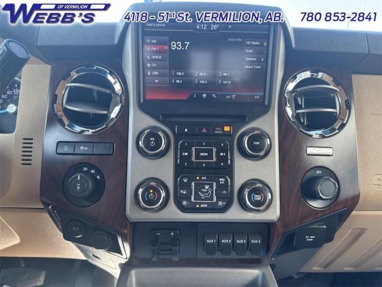 2015 Ford F-350 Super Duty Lariat Photo5