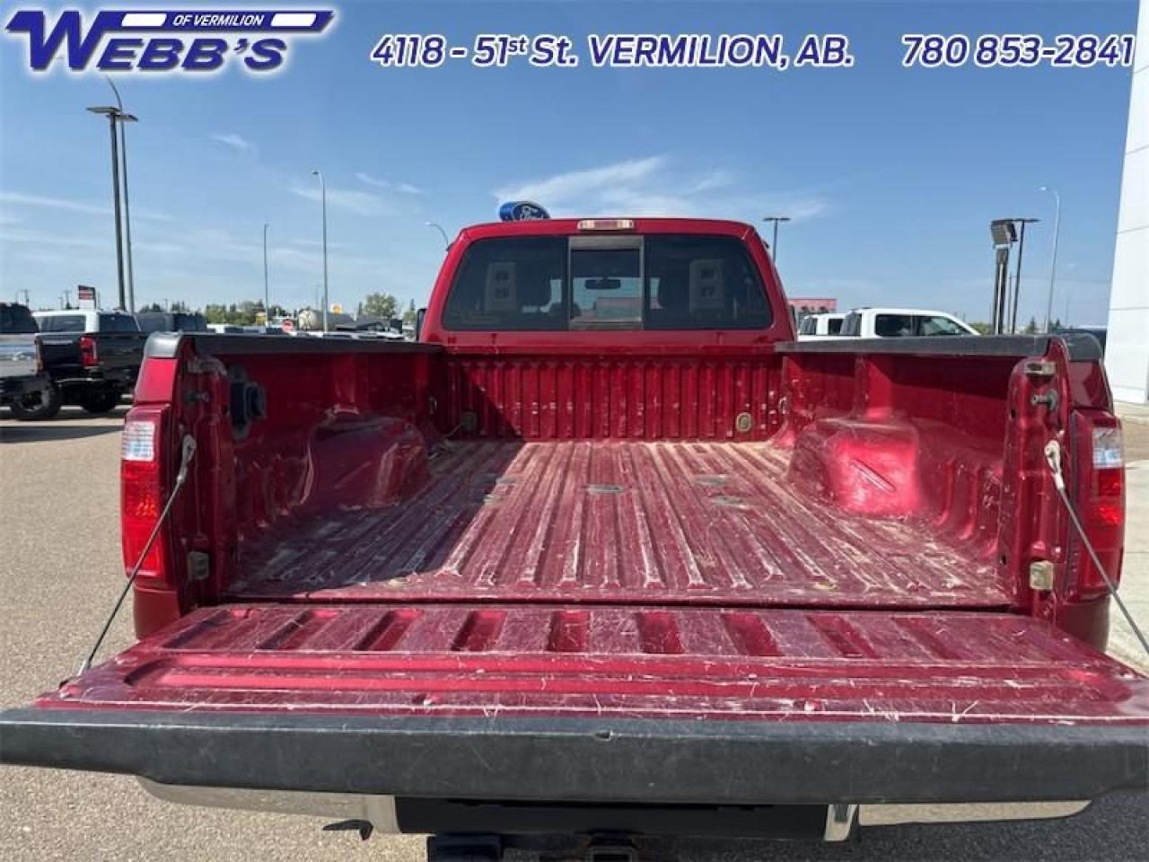 2015 Ford F-350 Super Duty Lariat Photo5
