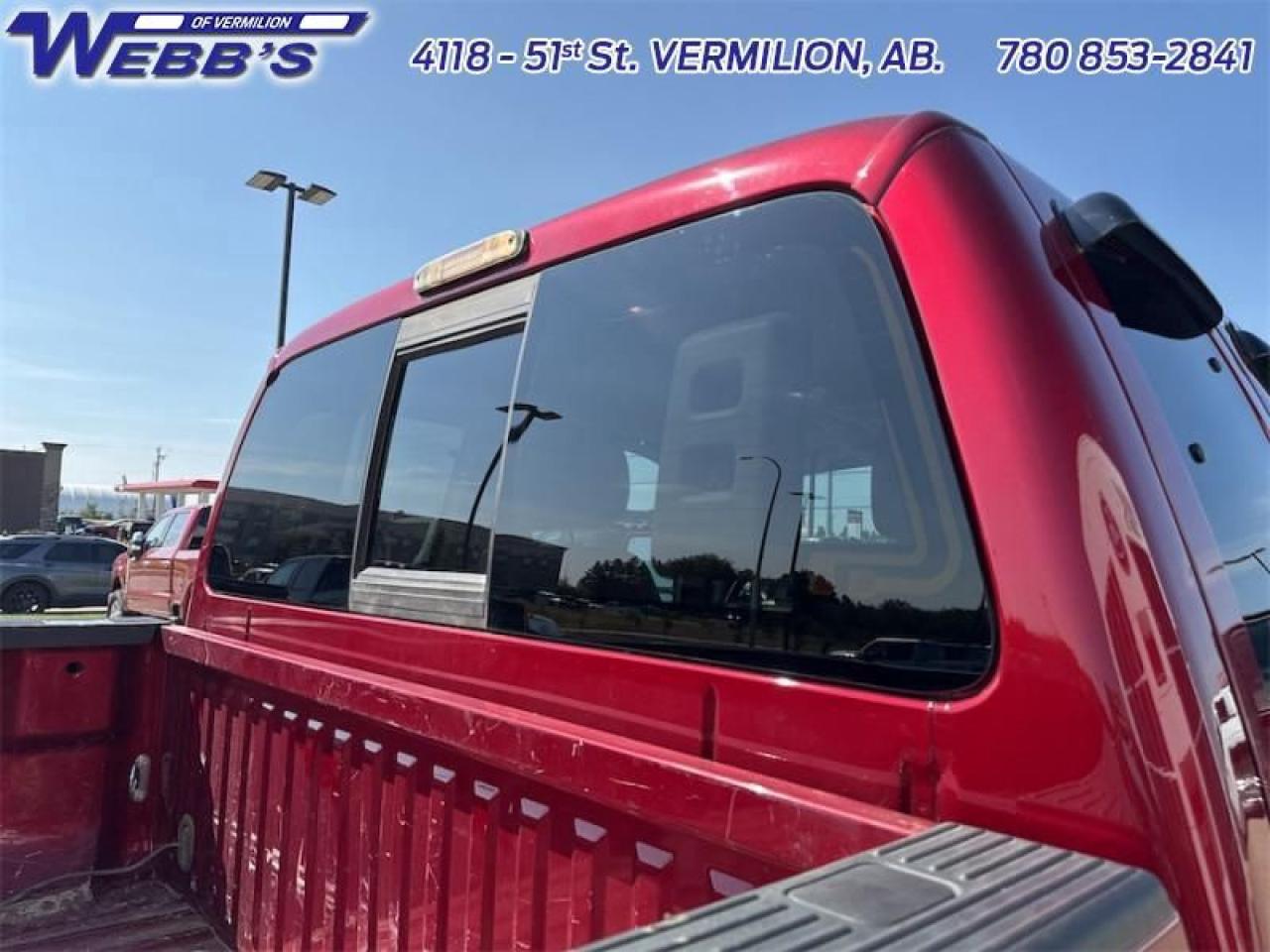 2015 Ford F-350 Super Duty Lariat Photo5