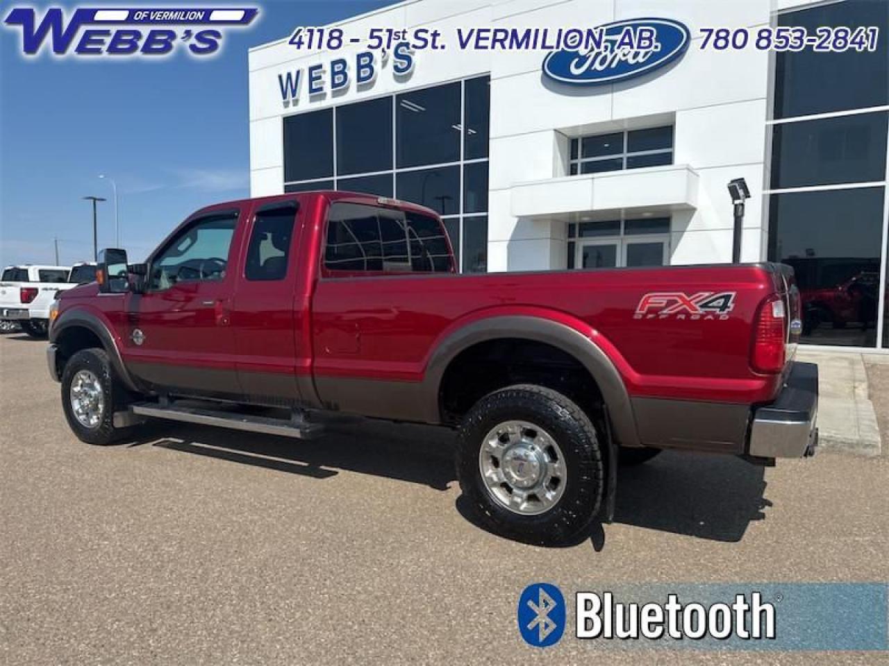 2015 Ford F-350 Super Duty Lariat Photo3
