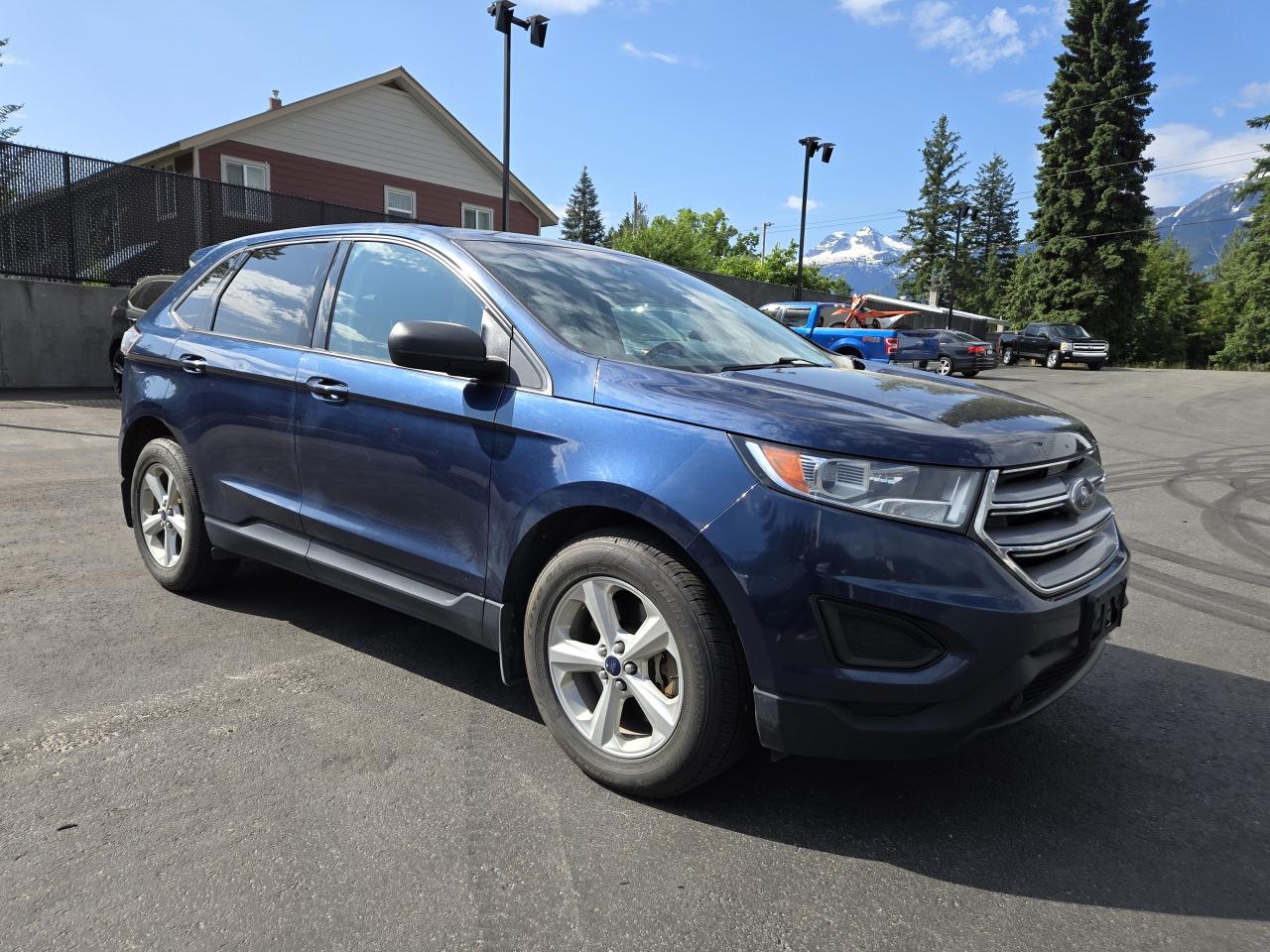 2017 Ford Edge SE Photo4