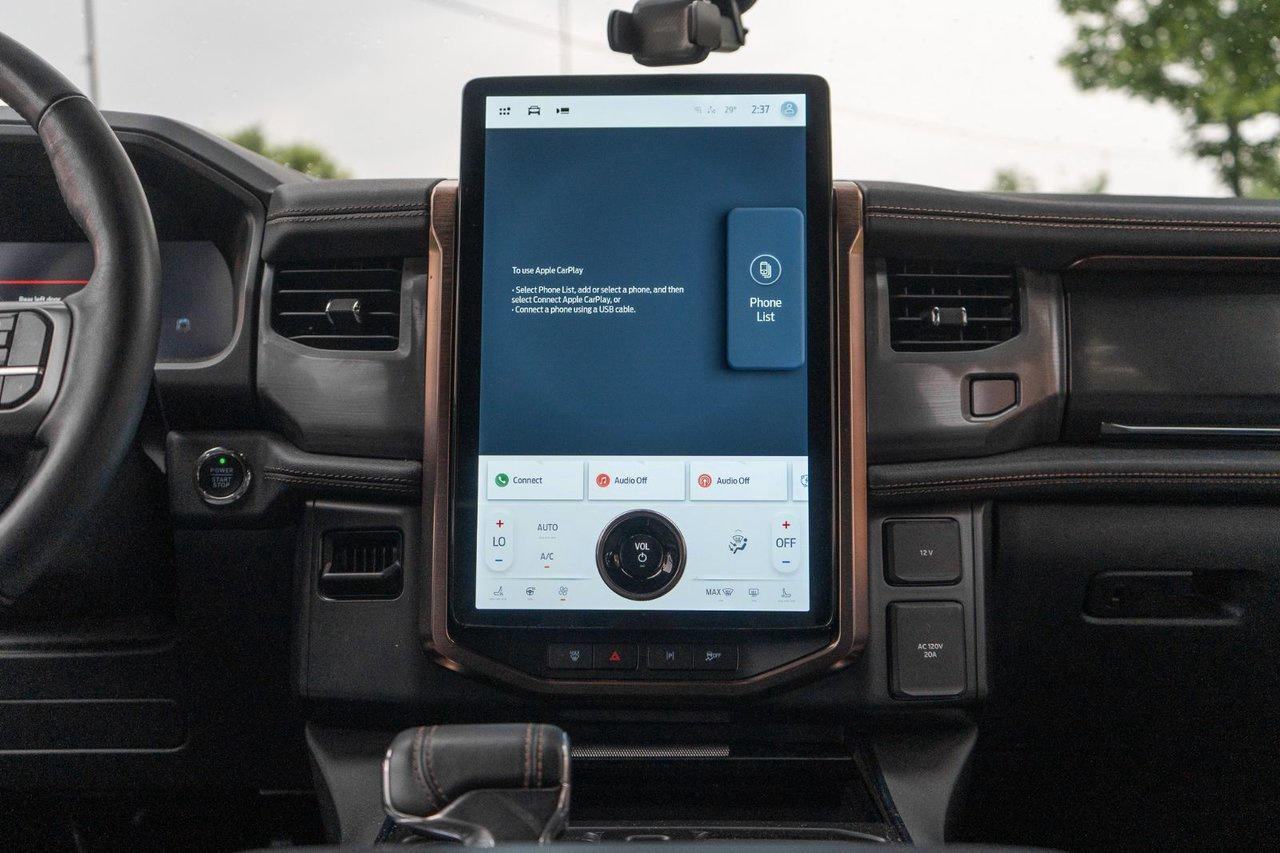 2022 Ford F-150 Lightning Lariat Photo