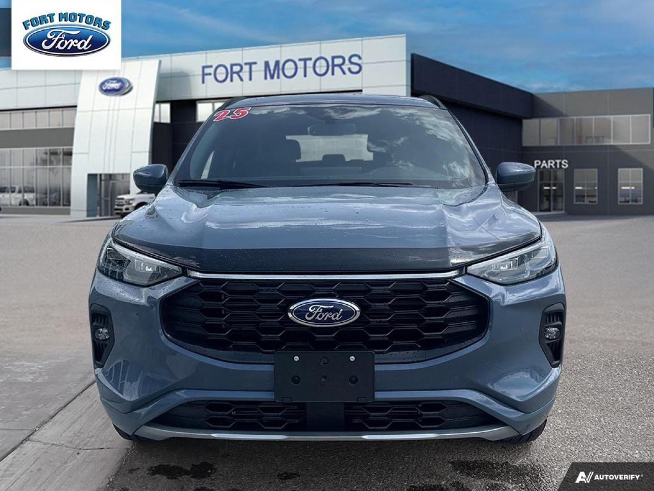 2025 Ford Escape ST-Line Elite Photo1
