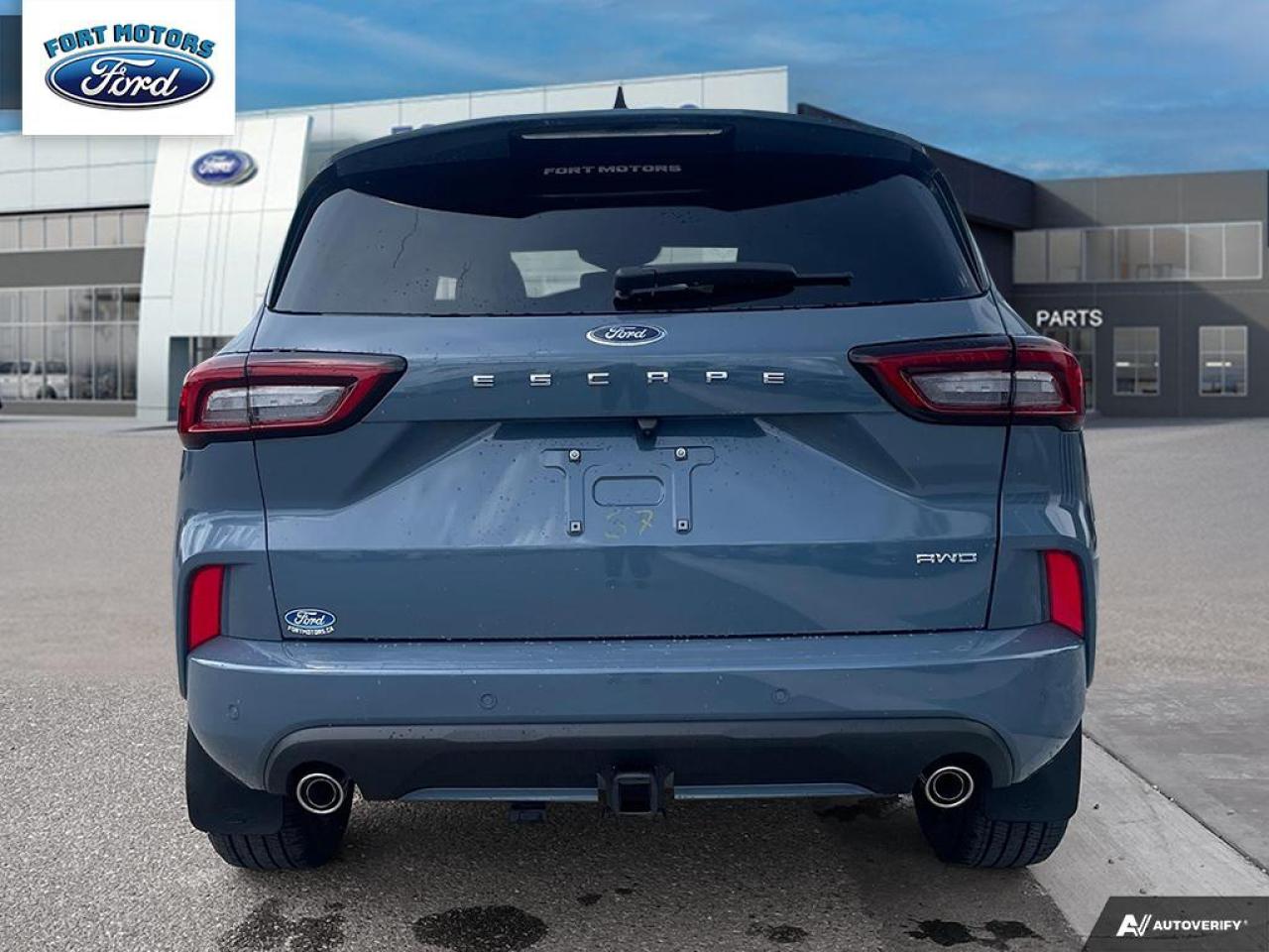 2025 Ford Escape ST-Line Elite Photo4