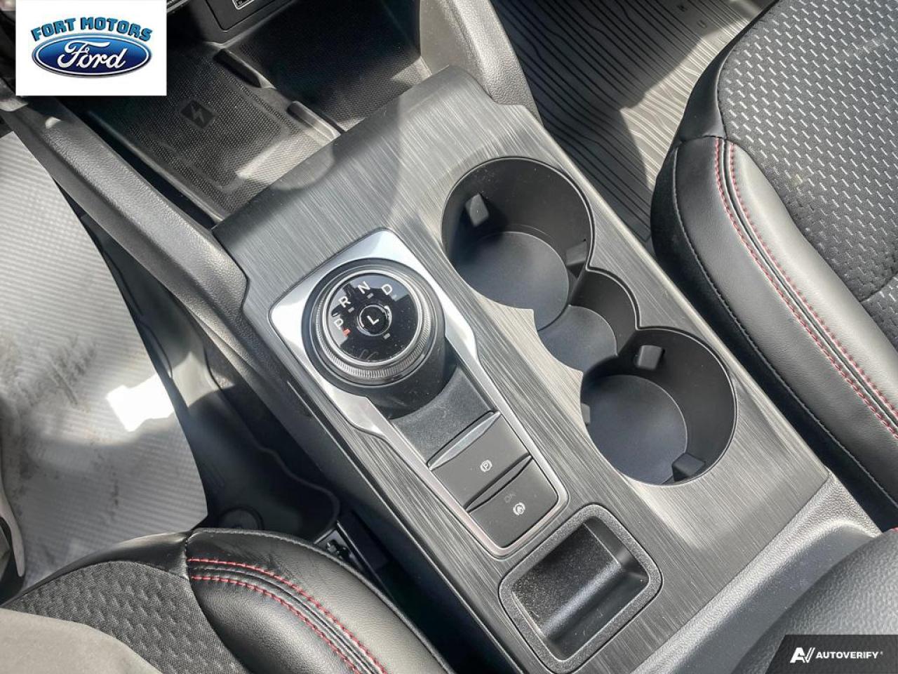 2025 Ford Escape ST-Line Elite Photo5